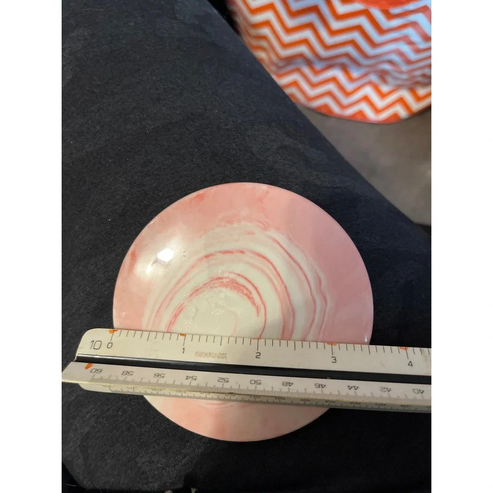 N/A pink white